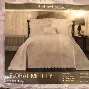 Brand new purple lace ruffle full bed spread